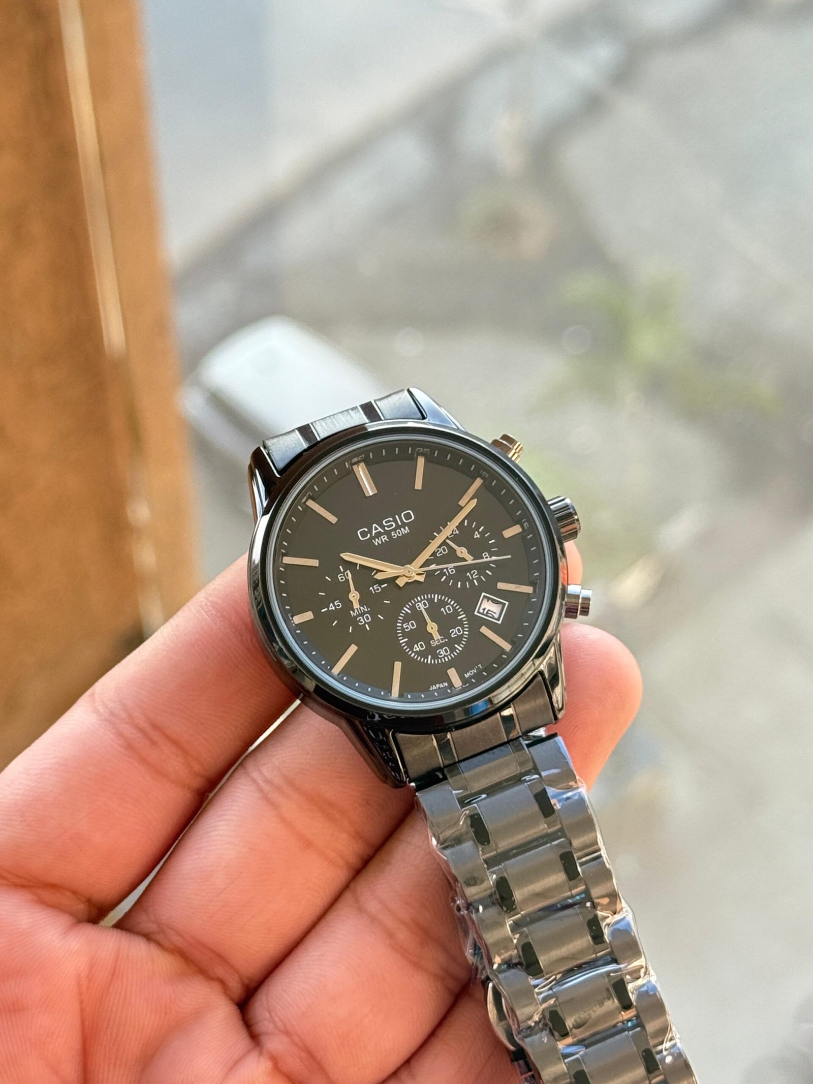 Casio Enticer Men black ion-plated stainless steel analog watch - Image 2